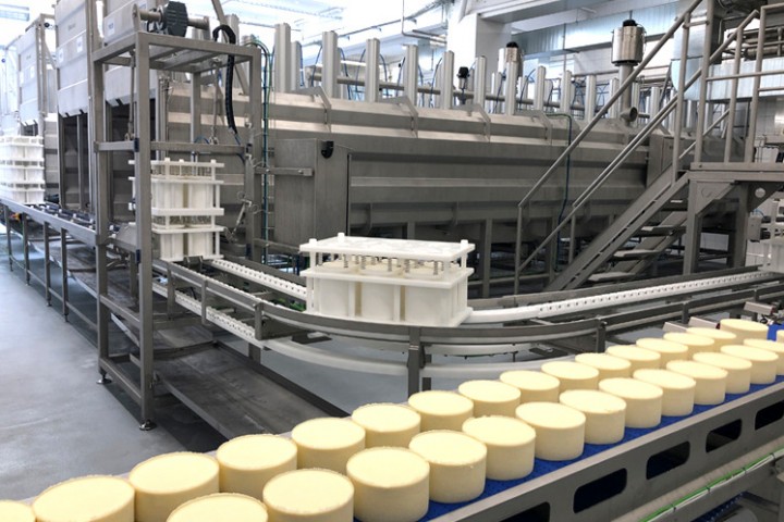 uploads_images_categorias_elaboracio-de-formatge_720x480_c_linea-queso-prensado