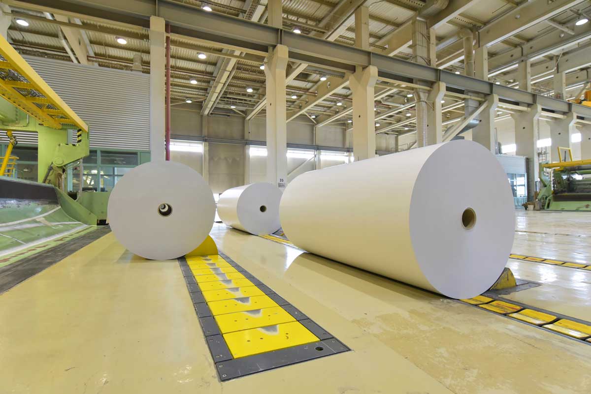 rolls_of_paper_on_production_floor